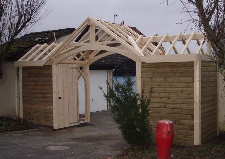 Local poubelle Près de Noyon